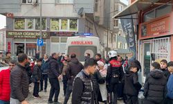 Tartıştığı komşusunu bıçakla yaraladı