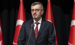 Burhanettin Duran’dan Şam’daki saldırıya kınama