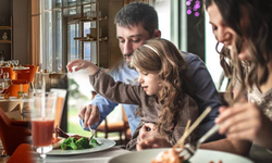 Bir Akşam Yemeği mi, Bir Spor Ayakkabı mı?