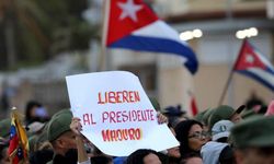 Küba şehitlerini yüzbinler uğurladı: Maduro'yu koruyorlardı