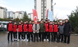 Başkan Şadi Özdemir'e Kızılcıklı'da çocuklardan kaykay park talebi geldi