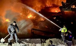 İsrail’in Lübnan’a düzenlediği hava saldırısında 2 kişi hayatını kaybetti