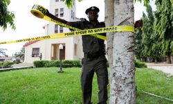 Yeni yıl kutlamalarında düzenlenen silahlı saldırıda 9 kişi hayatını kaybetti