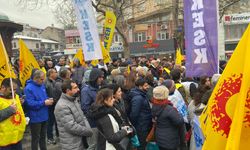 Bursa'da kamu emekçileri düşük ücrete karşı alanları doldurdu