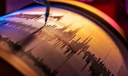 İstanbul'da deprem oldu!