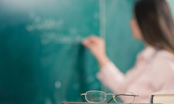 Bakan Tekin duyurdu; öğretmenlerin ek ders ücretlerine zam geliyor