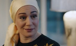 Özge Borak 44. yaşını bikinili pozlarla kutladı!