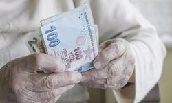 PTT'den emeklilere 14 bin liraya varan nakit desteği