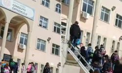 Teneffüs zili ‘ilahi’ oldu veliler tepki gösterdi