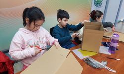 Bursa'da çocuklar bir günlüğüne mimar oldu