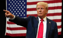 Trump tüm dünyaya uyguladığı ek tarife oranını, yüzde 15'e çıkarttı