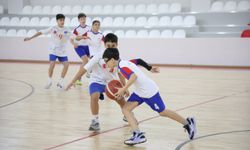 İnegöl’de Spor Festivali basketbol müsabakalarıyla start aldı