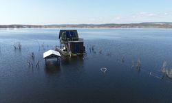 The Lake House isimli filme konu olan gölün içindeki ev Bursa'da gerçek oldu