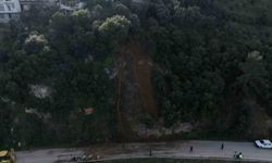 Bursa'da heyelan bölgesi temizlendi...Kayan bölge dron ile görüntülendi