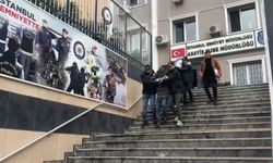 Büyükçekmece'de iş yerine molotoflu saldırı kamerada