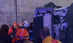 Çankırı'da devrilen tırdaki 4 kişi yaralandı