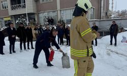 Demirözü'nde yangın tatbikatı gerçekleştirildi