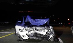 Elazığ'da iki otomobil çarpıştı: 1'i ağır 3 yaralı