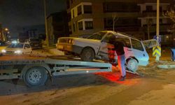 Eskişehir'de iki otomobil çarpıştı: 4 yaralı