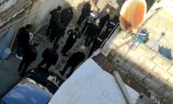 Gündüz vakti girdikleri evdeki 2 kadını darbettiler: Kadınlardan birinin durumu ağır