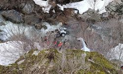 Güroymak'ta feci kaza: 3 ölü, 5 ağır yaralı