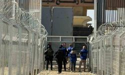 İsrail: 'Refah Sınır Kapısı'nda çift yönde geçişlere yarın başlanması bekleniyor'