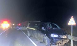 Kastamonu'da minibüs ile otomobil çarpıştı: 4 yaralı