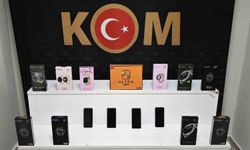 Kırşehir'de gümrük kaçağı cep telefonu ele geçirildi