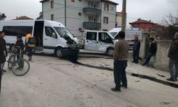 Konya'da okul servisi belediye aracı ile çarpıştı: 5 yaralı