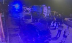 Silahlı saldırıda ağır yaralanan sürücünün aracıyla ilerleyip ambulansa alınma görüntüsü ortaya çıktı