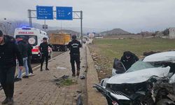 Şırnak'ta otomobil şarampole yuvarlandı: 2 yaralı