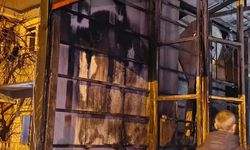 Van'da iş yerindeki yangında 1 kişi yaralandı, 2 kişi dumandan etkilendi