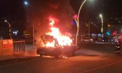 Yozgat'ta otomobil alev alev yandı
