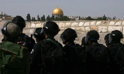 İsrail polisi, Mescid-i Aksa İmamı Abbasi'yi gözaltına aldı