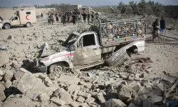 Pakistan'dan Afganistan'a hava saldırısı