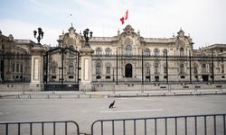 Peru'da geçici Devlet Başkanı Jeri görevden alındı