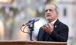 İran Cumhurbaşkanı: Müzakereler Devrim Lideri’nin onayıyla yürütülmekte