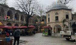 Kozahan’da masa düzeni tartışması sürüyor: 5 çay ocağından biri uygulamayı durdurdu