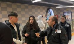 Bursa'da metro istasyonunda kaçak geçiş gerginliği