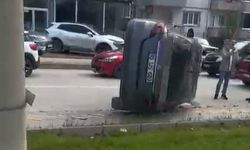 Bursa'da korkunç kaza: Araç yan yattı