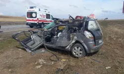 Anne-baba kazada can verdi, 4 çocuğu yaralı