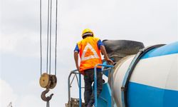 Bu mesleklerde belgesi olmayan 12 ay sonra çalışamayacak