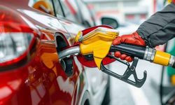 Akaryakıta bu gece çifte zam