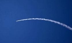 Güney Kıbrıs Rum Yönetimi hava sahasını kapattı