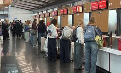 İstanbul'daki havalimanlarında tatil yoğunluğu!