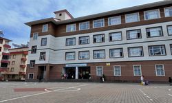 İlkokulda kar spreyi paniği! 30 öğrenci hastanelik oldu