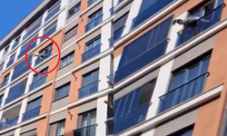 Hatice cam silerken komşuları korkuttu!