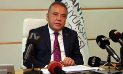 Muhittin Böcek’in özel kalem personeli gözaltına alındı