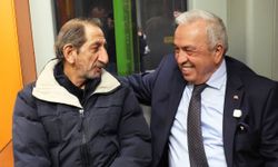Başkan Şadi Özdemir’den mesai öncesi metro sürprizi