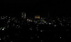 Küba bir haftada ikinci kez karanlığa gömüldü! Sistem çöktü